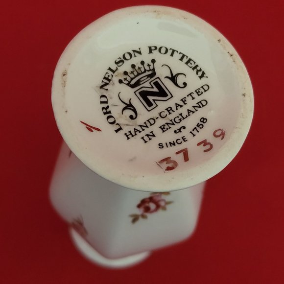 VTG Lord Nelson Pottery Flowers Bud Vase Hand Crafted in England - Picture 5 of 12